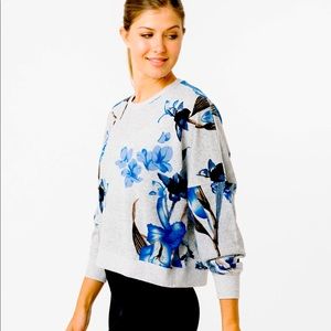 NWOT Zyia floral print size small sweatshirt